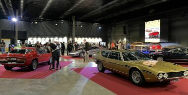 На ВДНХ открылась никому не интересная автомобильная выставка