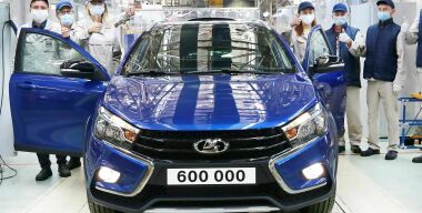 LADA Vesta побила производственный рекорд и отправилась на экспорт