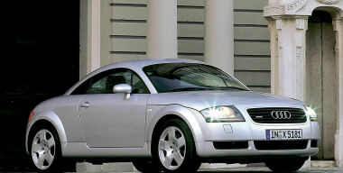 Audi отзывает в России четыре модели из-за небезопасных подушек безопасности