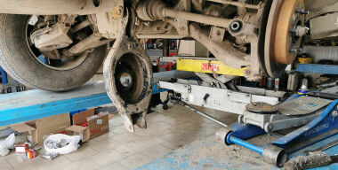 Чего опасаться водителю авто с задней подвеской с эффектом подруливания