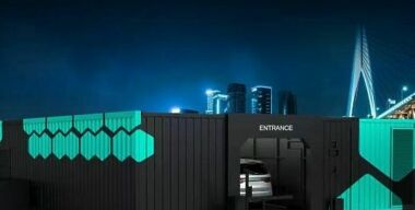 Китайцы придумали способ, как ездить на электромобилях без зарядки батарей