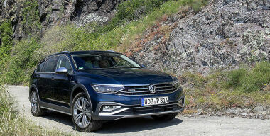 Стартовали российские продажи Volkswagen Passat Alltrack