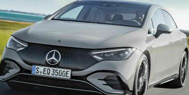 Mercedes-Benz показал конкурента Porsche Taycan