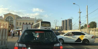 Почему 1 сентября пробок в больших городах не будет