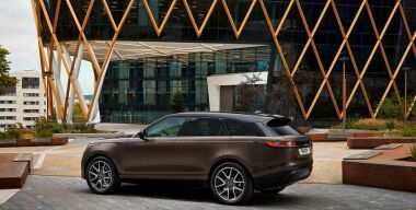 В Россию приехал обновленный Range Rover Velar