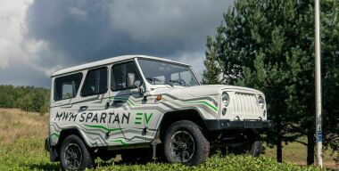 UAZ Spartan: технологический прорыв или нержавейка на саморезах?