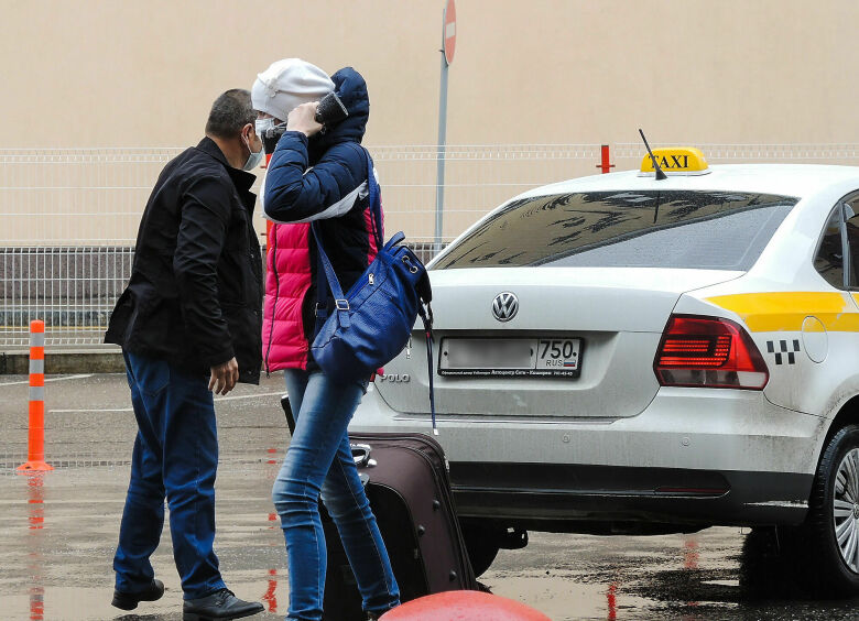 Изображение Российские таксисты активно «топят» за вакцинацию от коронавируса