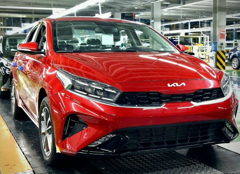 Изображение В России началось производство обновленного Kia Cerato