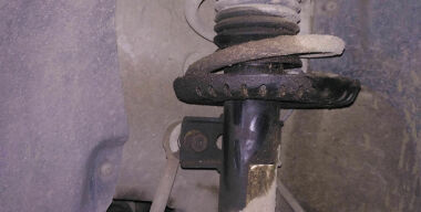 3 причины быстрой «гибели» амортизаторов, о которых не догадываются водители