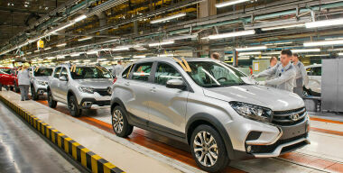 АВТОВАЗ решил, что автомобили LADA должны стоить дороже миллиона рублей