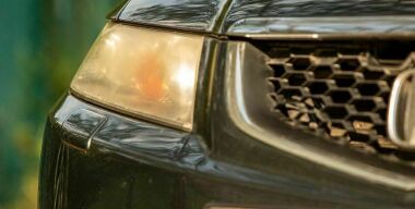 Проще некуда: как самостоятельно вернуть фарам блеск и прозрачность