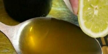 Зачем опытные водители смешивают подсолнечное масло и лимонную кислоту