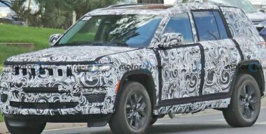 Для свежего Jeep Grand Cherokee готовят новый мотор