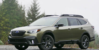 Названа дата старта российских продаж нового Subaru Outback