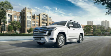 Стартовали российские продажи Toyota Land Cruiser 300