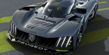 Peugeot представила новейший гиперкар 9X8