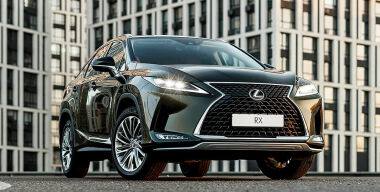 Кроссовер Lexus RX установил в России новый рекорд