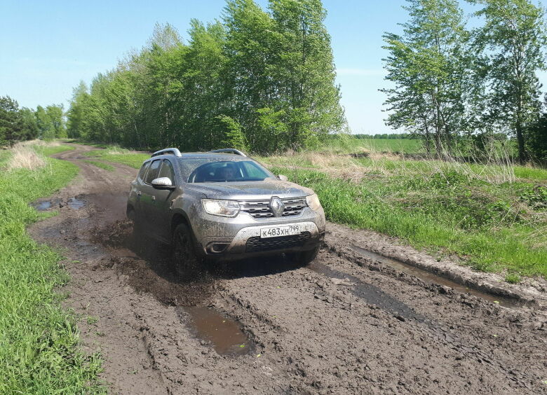 Изображение Жара в «коробке»: тест-драйв Renault Duster с вариатором