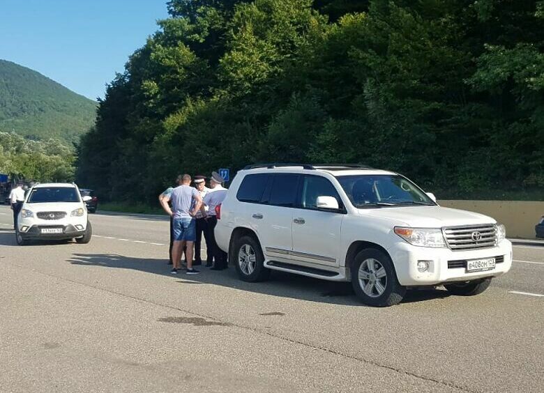 Изображение Приставы не дадут водителям-должникам отдохнуть на южных курортах России