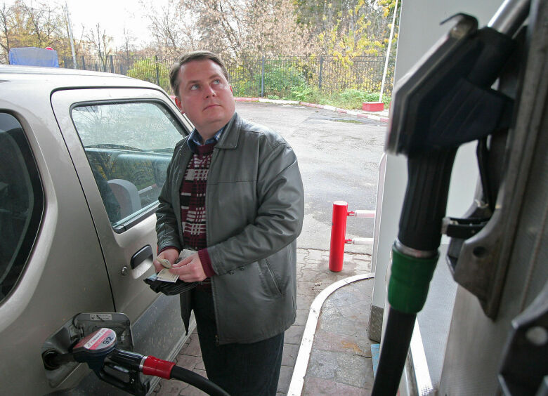 Изображение 5 хитростей, помогающих экономить бензин в жару