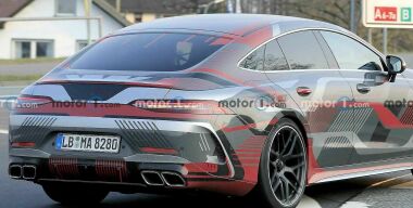 В чем изюминка Mercedes-AMG GT 4-Door Coupe: шпионы не дремлют