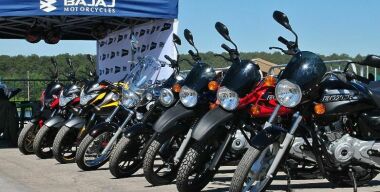 Где можно прокатиться на нескольких мотоциклах сразу