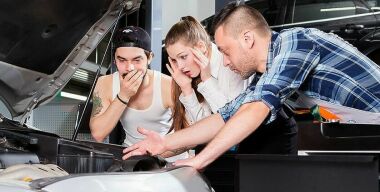 Стало известно, сколько денег тратят россияне на содержание иномарок