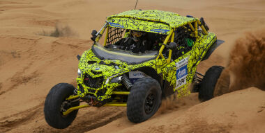 Баха «Золото Кагана-2021»: в астраханских песках «сгинули» два КамАЗа