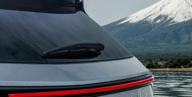 Названа дата премьеры кроссовера Lexus NX нового поколения