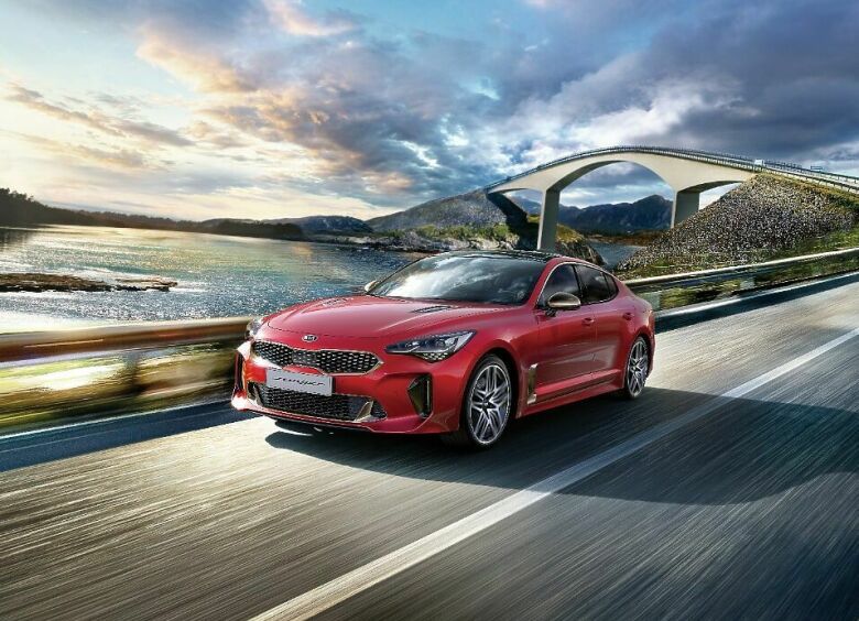 Изображение Названы цены и дата старта российских продаж нового Kia Stinger