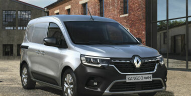 Новый Renault Kangoo удивил огромным дверным проемом