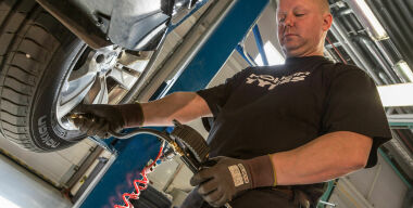 Как правильно выбрать летнюю резину и грамотный шиномонтаж