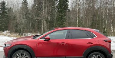 «Матрешка» высокого полета: видеообзор кроссовера Mazda CX-30