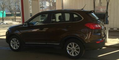 Нестандарт: на московских АЗС торгуют топливом с признаками явного контрафакта