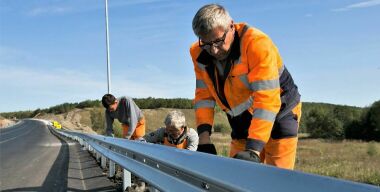 Россияне бросают работу ради бешеных зарплат на строительстве трассы М12