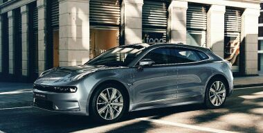 Geely представила первый автомобиль под маркой Zeekr