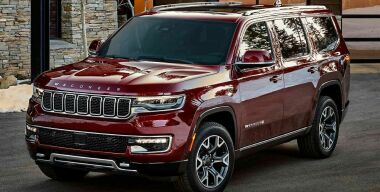 Jeep официально представил новые внедорожники Wagoneer и Grand Wagoneer