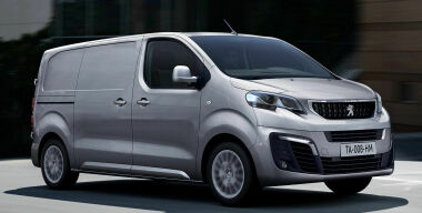 На Peugeot Partner и Citroёn Jumpy начали ставить «автомат»