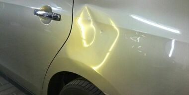 Как выровнять даже глубокую вмятину на кузове авто без шпаклевки