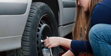 5 ошибок, которые допускают почти все водители при сезонном шиномонтаже