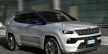 Обновленный Jeep Compass: в чем сила, брат?