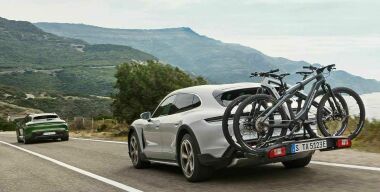 Porsche выводит на российский рынок новый кросс-универсал