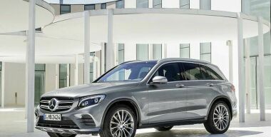 В России отзывают кроссоверы Mercedes-Benz GLC