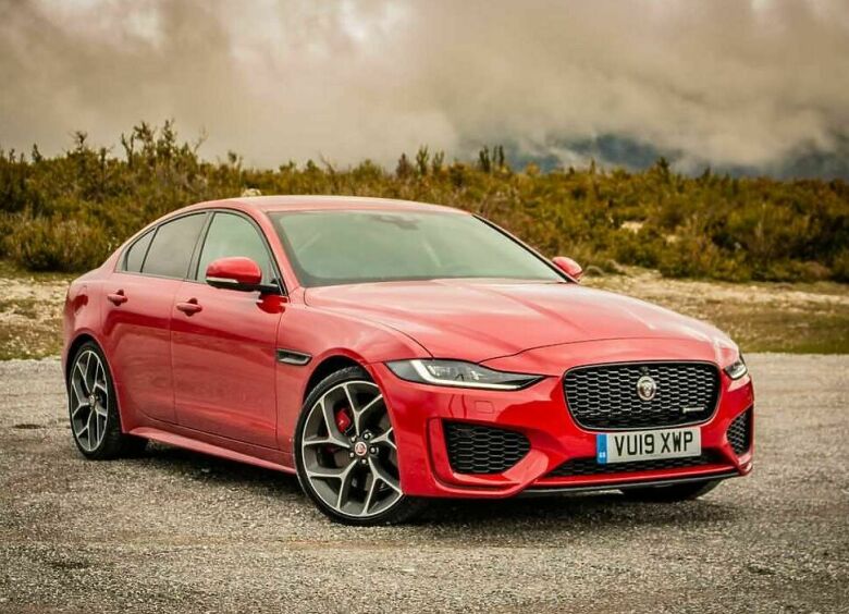 Изображение Производство Jaguar XE и XF прекращено из-за коронавируса