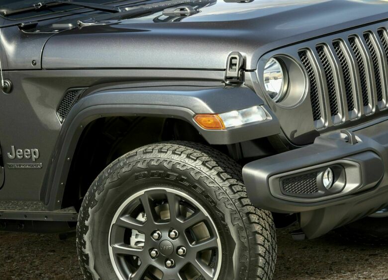 Изображение Jeep представил новые версии Compass, Wrangler и Renegade