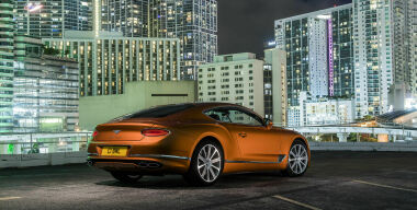 Российские миллионеры потеряли интерес к дорогим авто