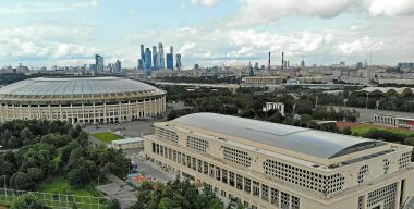 Как администрация стадиона «Лужники» «разводит» водителей на 5000 рублей