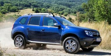 Стало известно, сколько кроссоверов Renault Duster скупили россияне