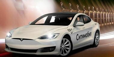 Tesla снова появилась в российском такси