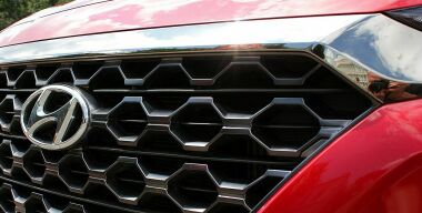 Hyundai представит в России новейший минивэн